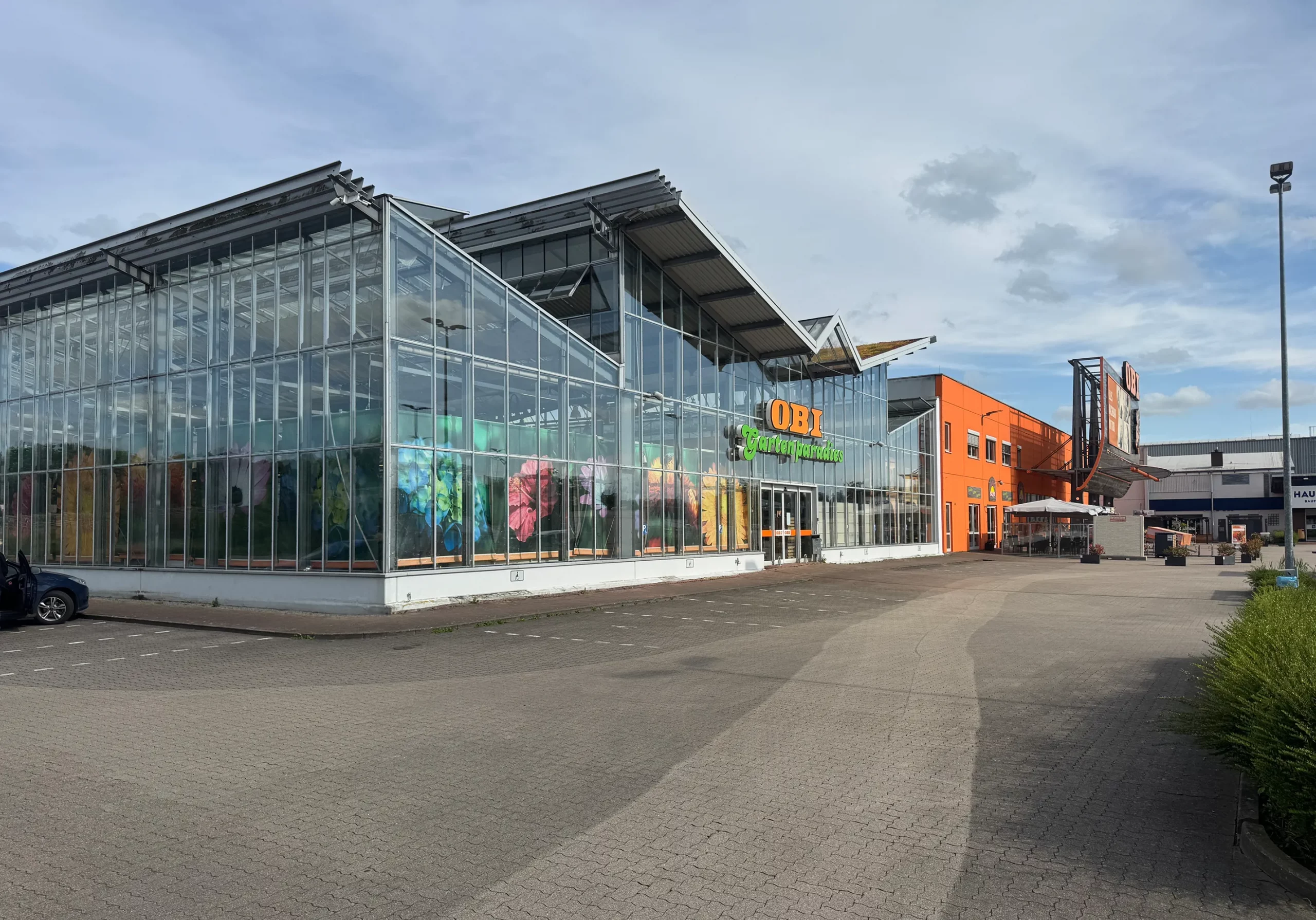 Gewerbebau: Anbau & Betreuung Baufachzentrum Heiligenstedten