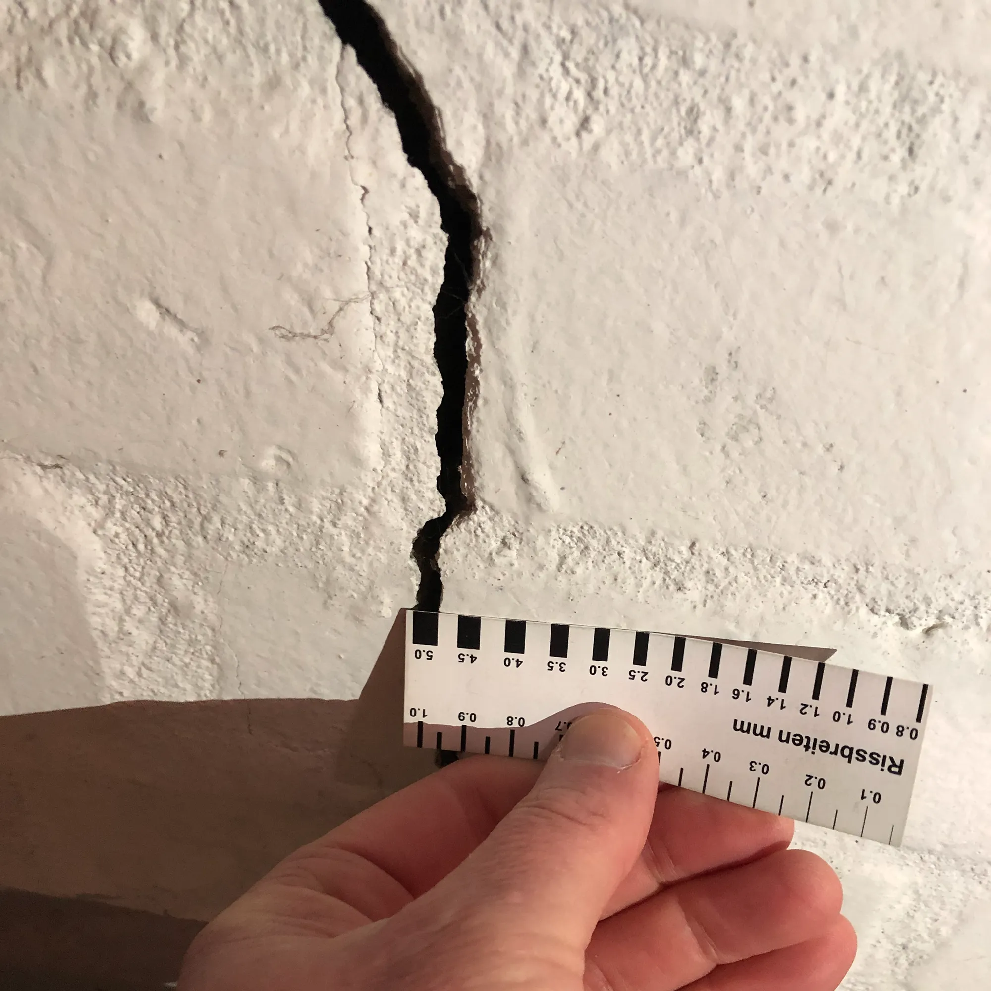 Referenz-Projekt: Risssanierung Mehrfamilienhaus Hamburg