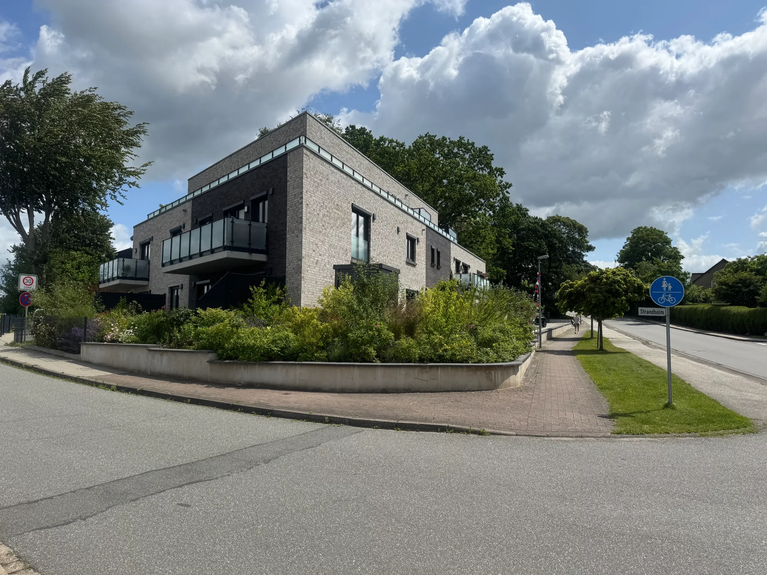 Wohnungsbau: Neubau Mehrfamilienhaus